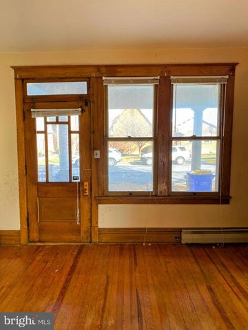 308 S HIGH ST, Mechanicsburg, PA 17055