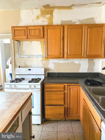 308 S HIGH ST, Mechanicsburg, PA 17055