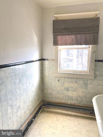 308 S HIGH ST, Mechanicsburg, PA 17055