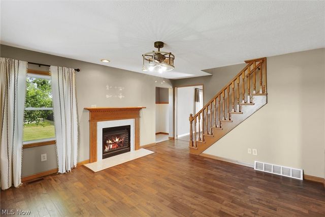 48935 State Route 303, Oberlin, OH 44074