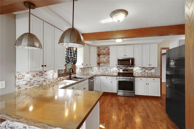 48935 State Route 303, Oberlin, OH 44074
