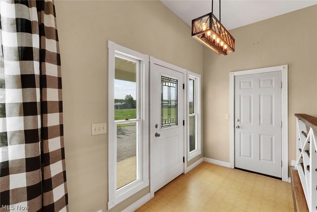 48935 State Route 303, Oberlin, OH 44074