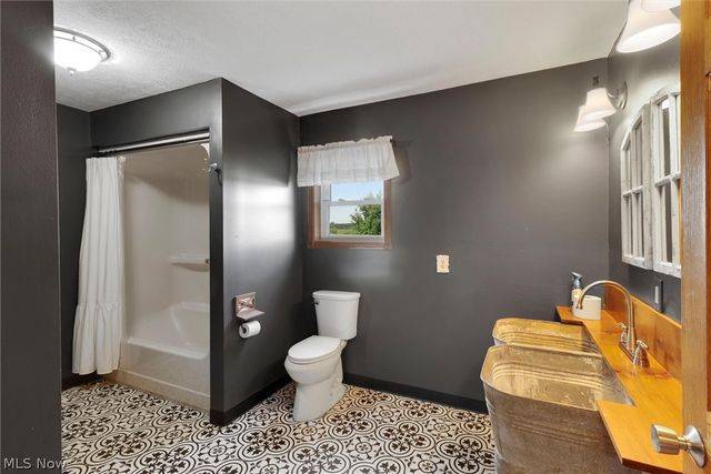 48935 State Route 303, Oberlin, OH 44074