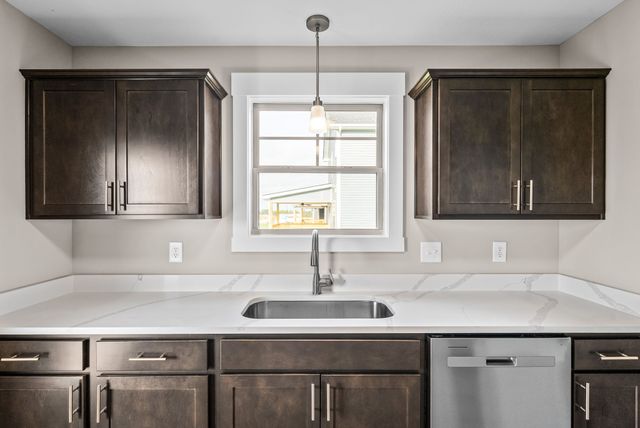 24 Echo Ridge, Oak Grove, KY 42262