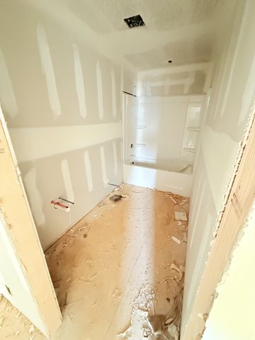 24 Echo Ridge, Oak Grove, KY 42262