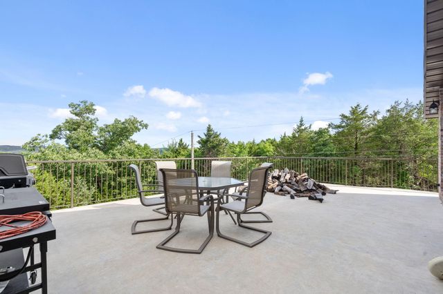 570 Indian Valley Road, Branson West, MO 65737