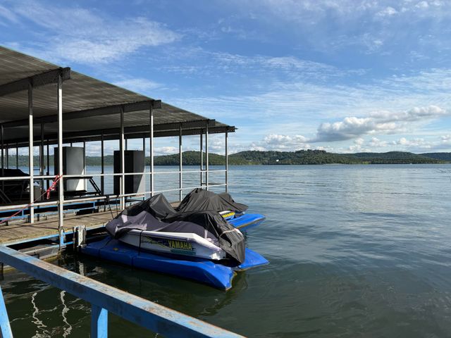 570 Indian Valley Road, Branson West, MO 65737