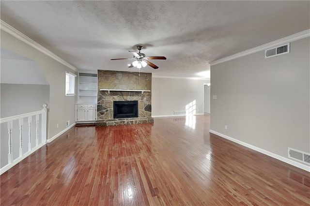 4505 Laurie Lane, Powder Springs, GA 30127