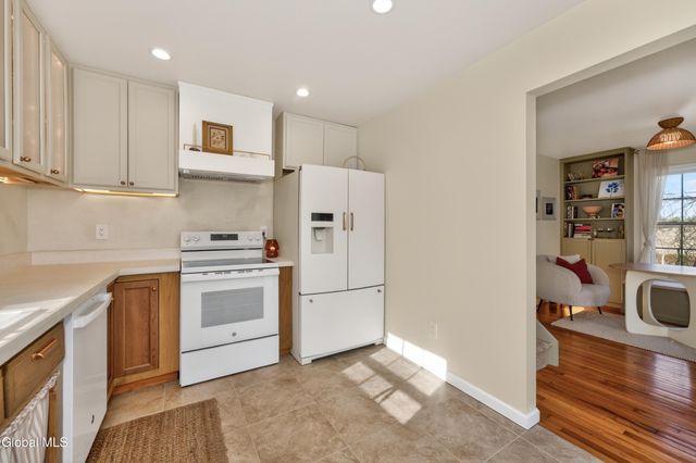 84 Lord Avenue, Brunswick, NY 12180