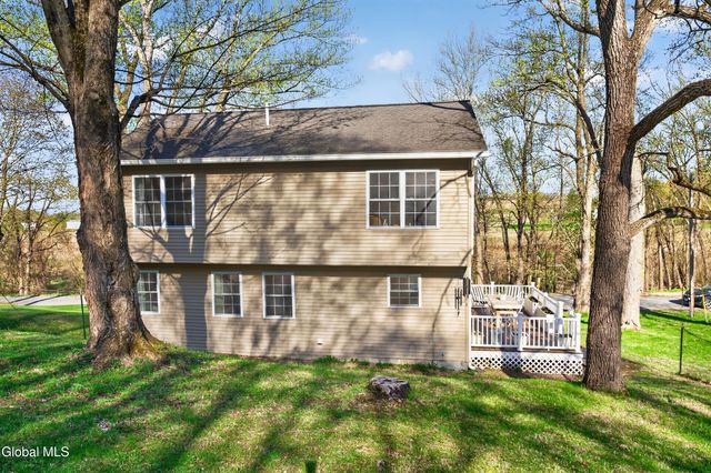 84 Lord Avenue, Brunswick, NY 12180