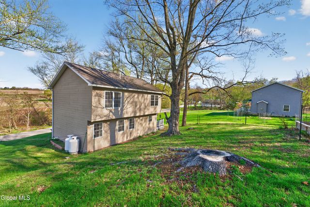 84 Lord Avenue, Brunswick, NY 12180