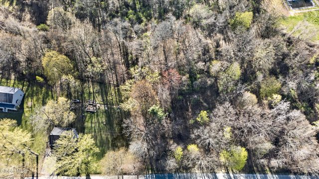 84 Lord Avenue, Brunswick, NY 12180