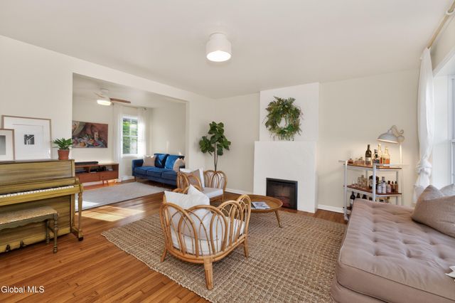 84 Lord Avenue, Brunswick, NY 12180
