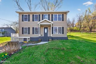 84 Lord Avenue, Brunswick, NY 12180