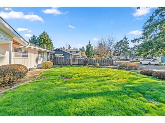 12653 Ne Hassalo St, Portland, OR 97230