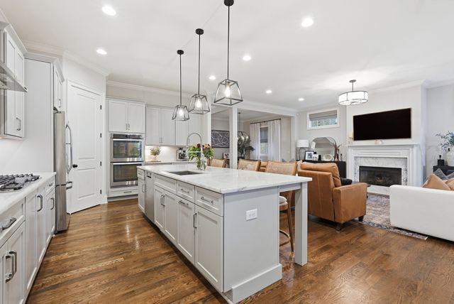 840 Woodmont Blvd, Nashville, TN 37204