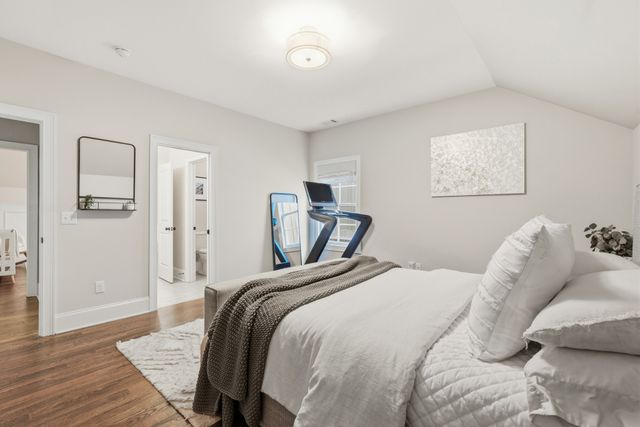 840 Woodmont Blvd, Nashville, TN 37204