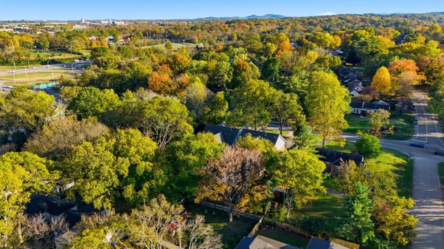840 Woodmont Blvd, Nashville, TN 37204