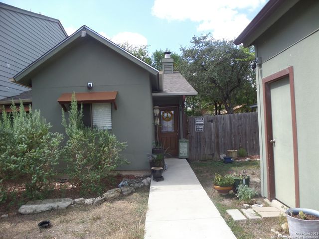 8411 Forest Ridge, San Antonio, TX 78239