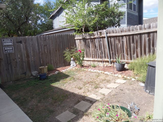 8411 Forest Ridge, San Antonio, TX 78239