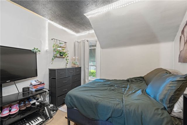 48 Garnet Street, Rochester, NY 14609