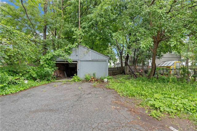 48 Garnet Street, Rochester, NY 14609