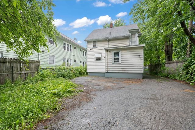 48 Garnet Street, Rochester, NY 14609