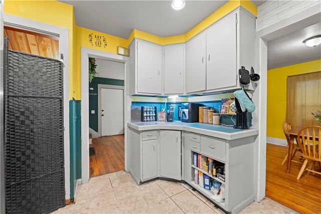 48 Garnet Street, Rochester, NY 14609