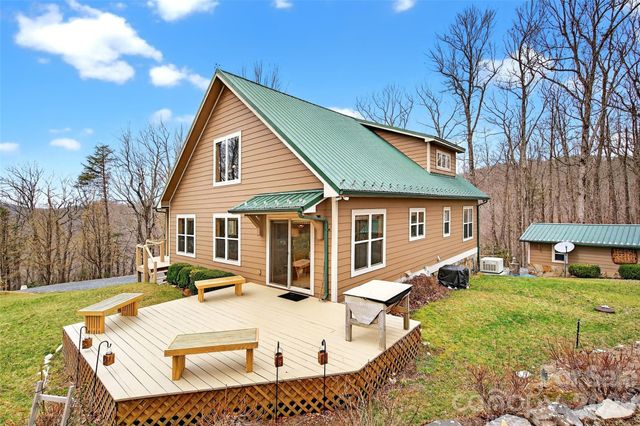 600 Sassafras Drive, Spruce Pine, NC 28777