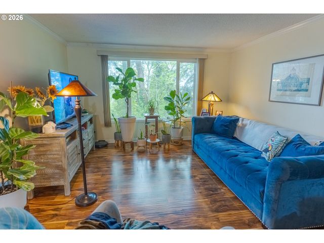 279 MCNARY HEIGHTS Dr N, Keizer, OR 97303