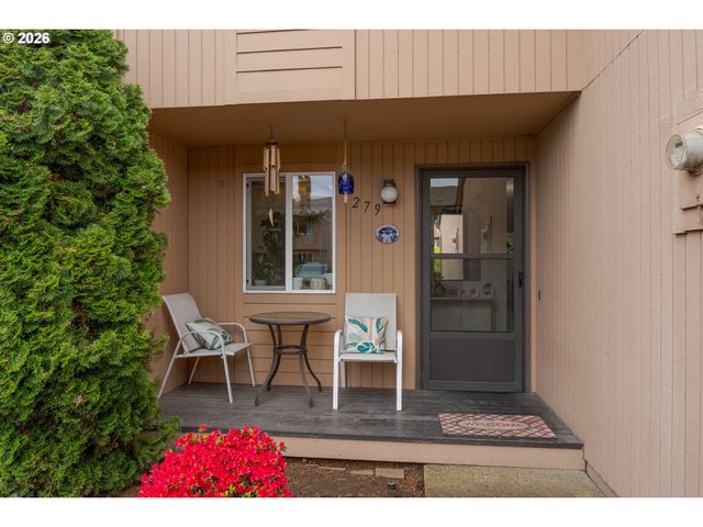 279 MCNARY HEIGHTS Dr N, Keizer, OR 97303