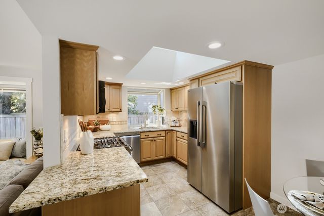 13426 117th Avenue NE, Kirkland, WA 98034