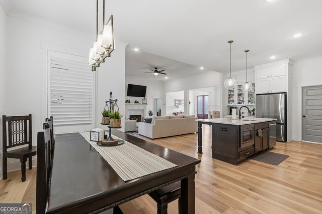 1180 Summerfield Lane, Bogart, GA 30622