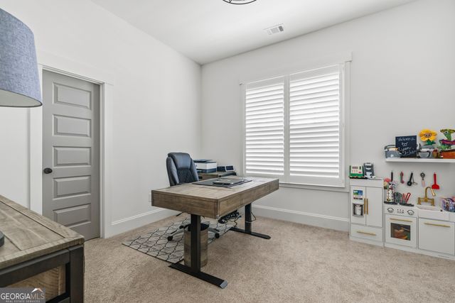 1180 Summerfield Lane, Bogart, GA 30622