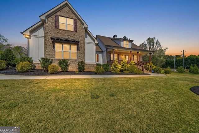 1180 Summerfield Lane, Bogart, GA 30622