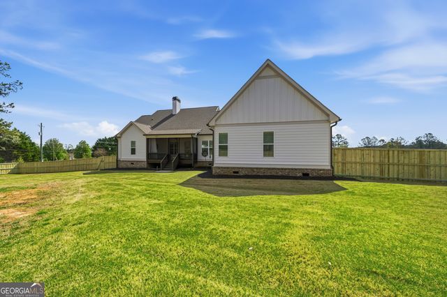 1180 Summerfield Lane, Bogart, GA 30622