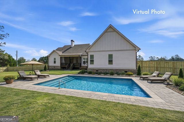 1180 Summerfield Lane, Bogart, GA 30622