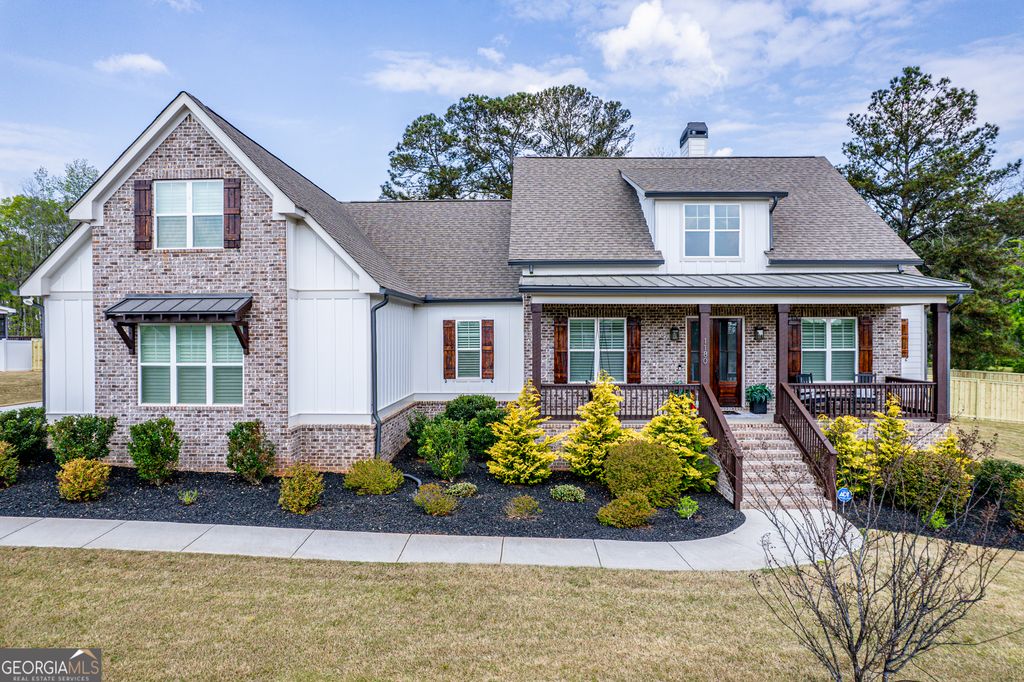 1180 Summerfield Lane, Bogart, GA 30622