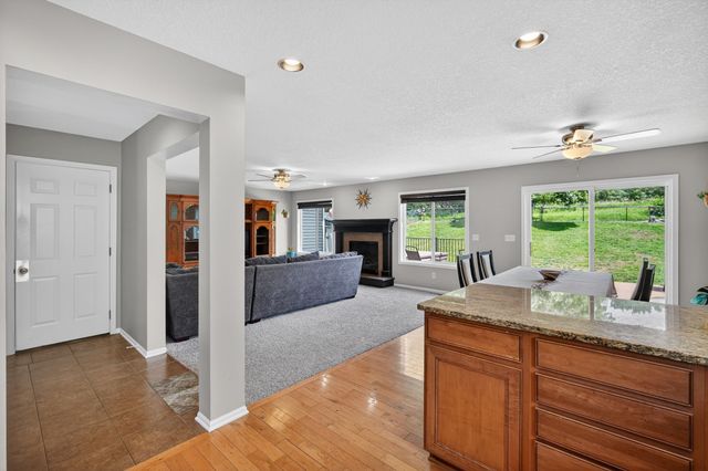 4809 Sawyers Drive, Des Moines, IA 50310
