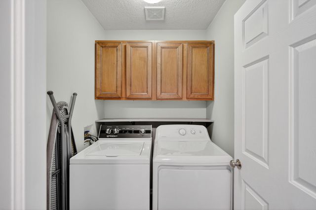 4809 Sawyers Drive, Des Moines, IA 50310