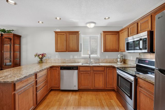 4809 Sawyers Drive, Des Moines, IA 50310