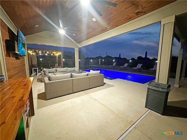 1906 Reserve Way, New Braunfels, TX 78130