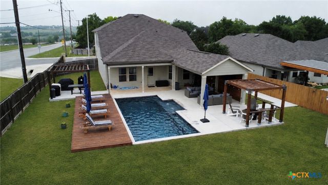 1906 Reserve Way, New Braunfels, TX 78130