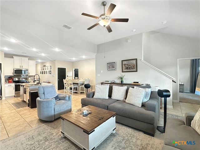 1906 Reserve Way, New Braunfels, TX 78130