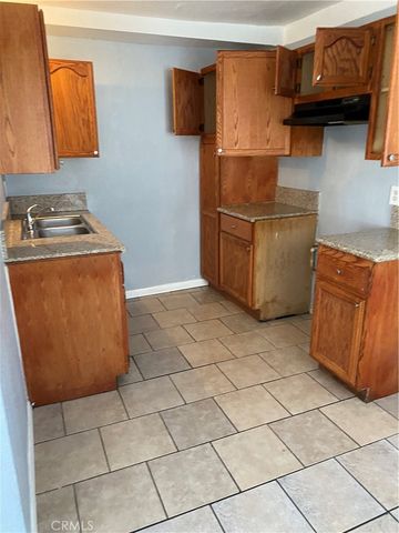 170 E Olive 1, San Bernardino, CA 92408
