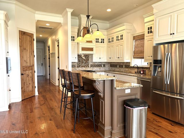 10 Audubon Place, Natchez, MS 39120