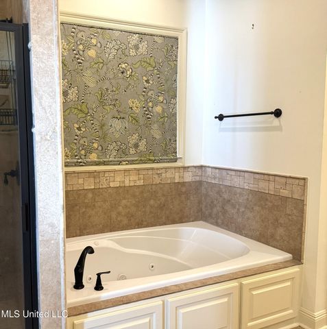 10 Audubon Place, Natchez, MS 39120