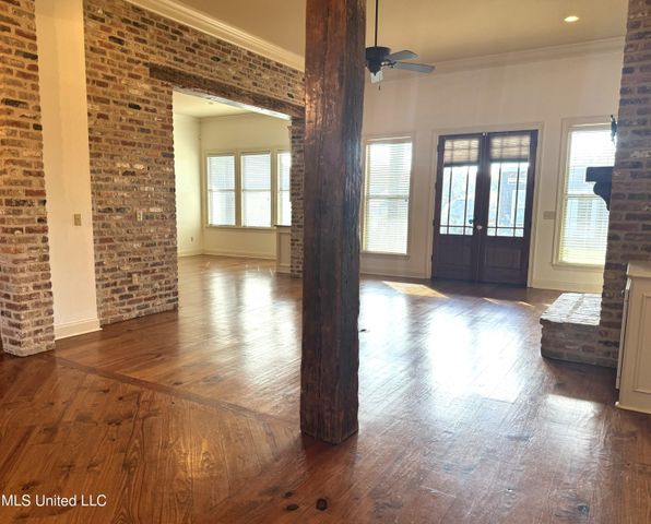 10 Audubon Place, Natchez, MS 39120