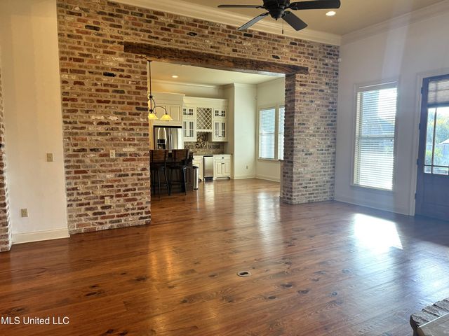 10 Audubon Place, Natchez, MS 39120