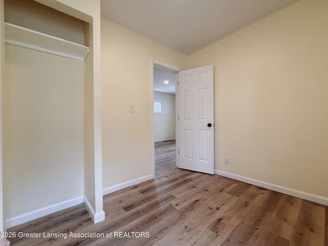 1004 Mccullough Street, Lansing, MI 48912